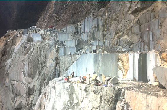 石材開採基地（菊花綠）